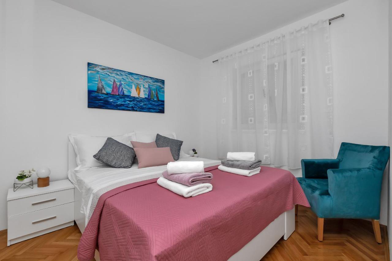 Bruno & Toni Deluxe Apartman Makarska Exterior foto